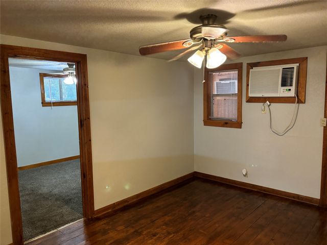 1705 Chris Craft Drive 4, Grapevine, TX 76051