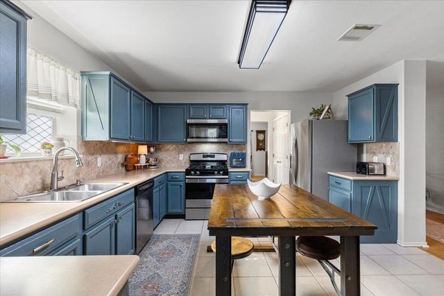 1408 Tumbling River DR, Leander, TX 78641