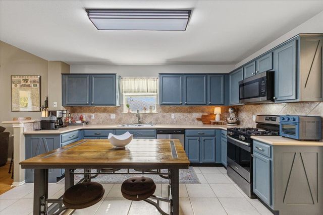 1408 Tumbling River DR, Leander, TX 78641