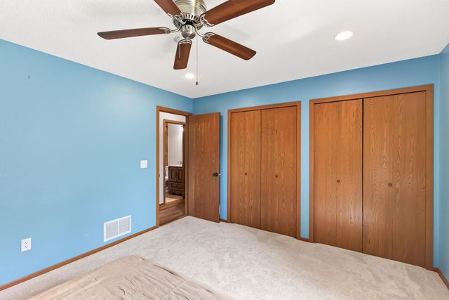 1520 Independence Avenue, Chaska, MN 55318