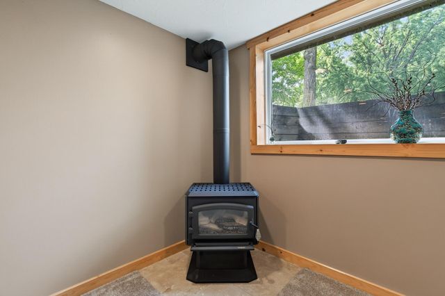1520 Independence Avenue, Chaska, MN 55318