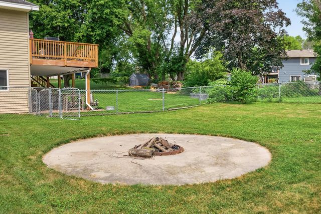 1520 Independence Avenue, Chaska, MN 55318