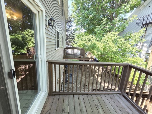80 Smith St 2A, Lowell, MA 01851