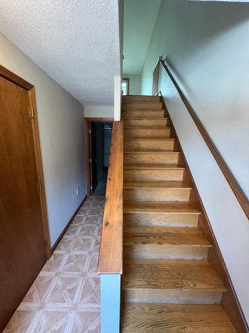80 Smith St 2A, Lowell, MA 01851