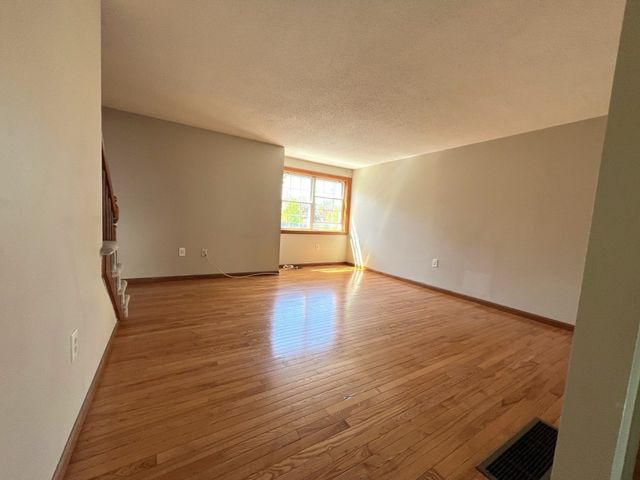 80 Smith St 2A, Lowell, MA 01851