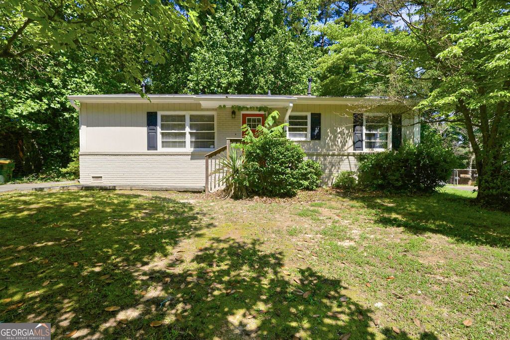306 Ard Place NW, Atlanta, GA 30331