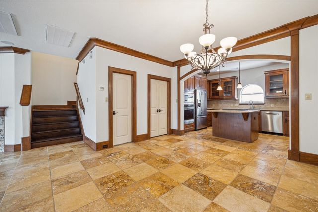 3614 Lancashire, Houston, TX 77027