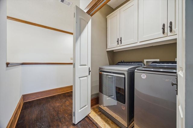 3614 Lancashire, Houston, TX 77027