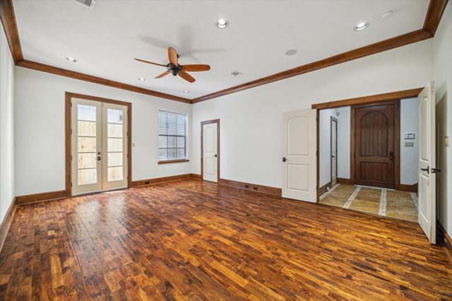 3614 Lancashire, Houston, TX 77027