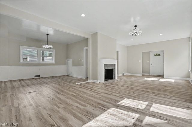 455 Scott Street NE, Warren, OH 44483