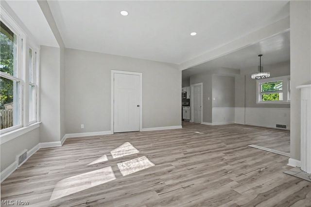 455 Scott Street NE, Warren, OH 44483