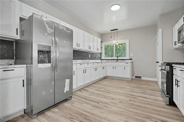 455 Scott Street NE, Warren, OH 44483