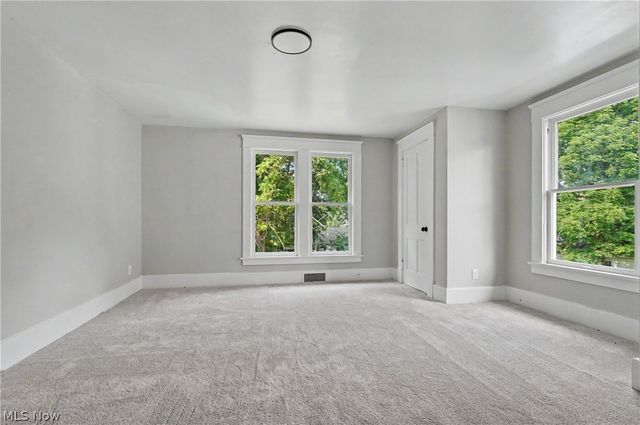 455 Scott Street NE, Warren, OH 44483