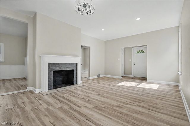 455 Scott Street NE, Warren, OH 44483