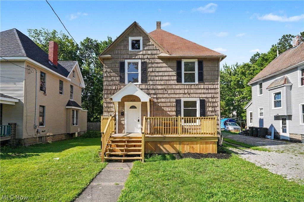 455 Scott Street NE, Warren, OH 44483