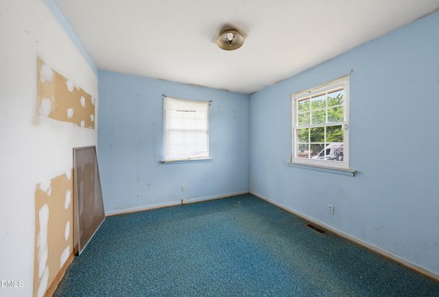6225 Creedmoor Road, Raleigh, NC 27612