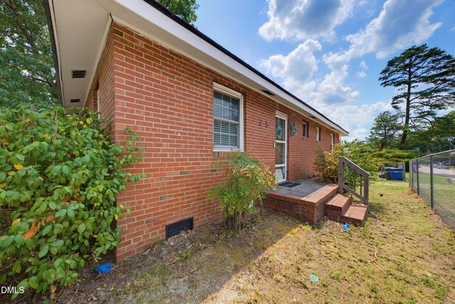 6225 Creedmoor Road, Raleigh, NC 27612