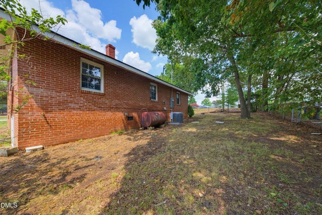 6225 Creedmoor Road, Raleigh, NC 27612