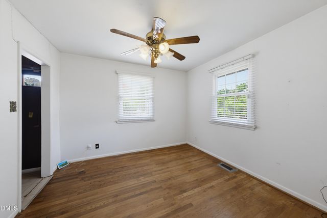 6225 Creedmoor Road, Raleigh, NC 27612