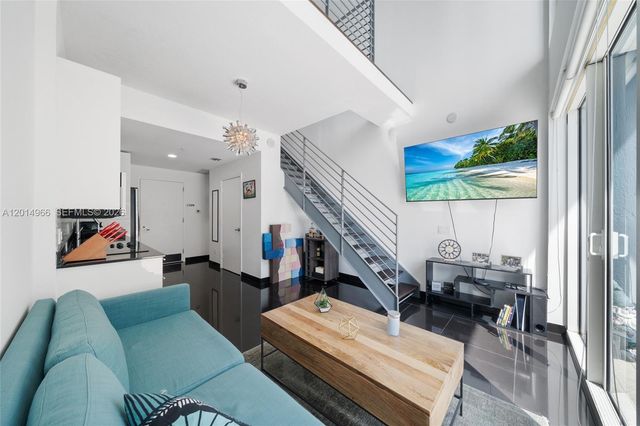 60 SW 13th St 4008, Miami, FL 33130