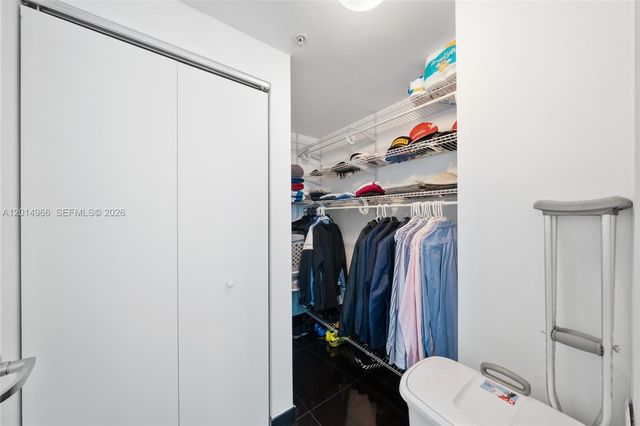 60 SW 13th St 4008, Miami, FL 33130