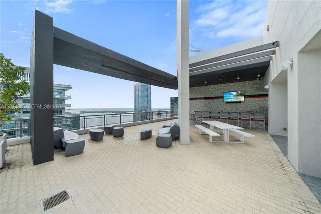 60 SW 13th St 4008, Miami, FL 33130