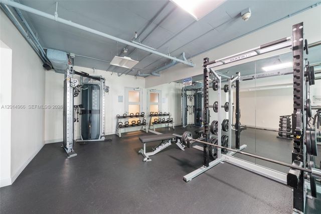 60 SW 13th St 4008, Miami, FL 33130