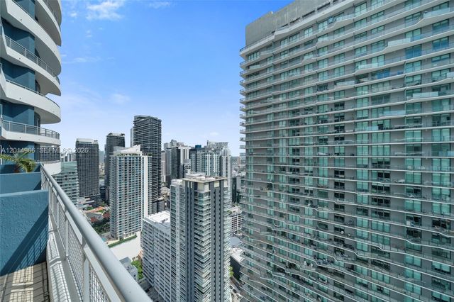 60 SW 13th St 4008, Miami, FL 33130