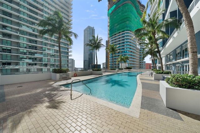 60 SW 13th St 4008, Miami, FL 33130