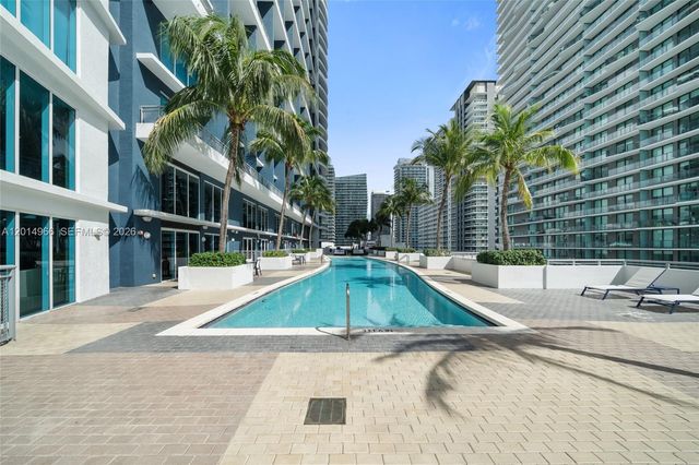 60 SW 13th St 4008, Miami, FL 33130