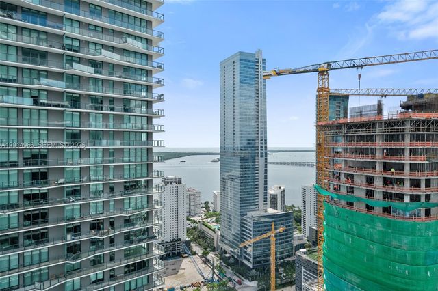 60 SW 13th St 4008, Miami, FL 33130