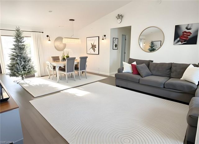 1423 NE 13th AVE, Cape Coral, FL 33909