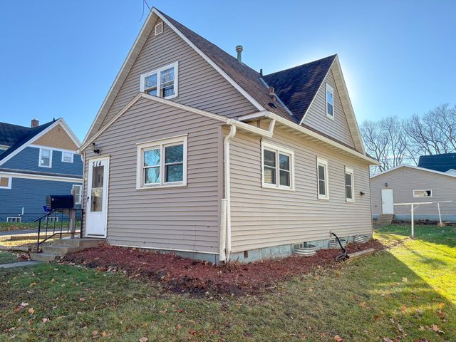 314 E Vernon Avenue, Fergus Falls, MN 56537