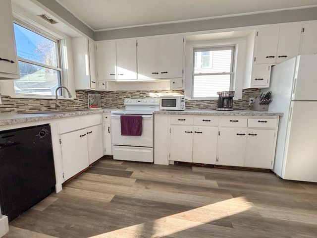 314 E Vernon Avenue, Fergus Falls, MN 56537