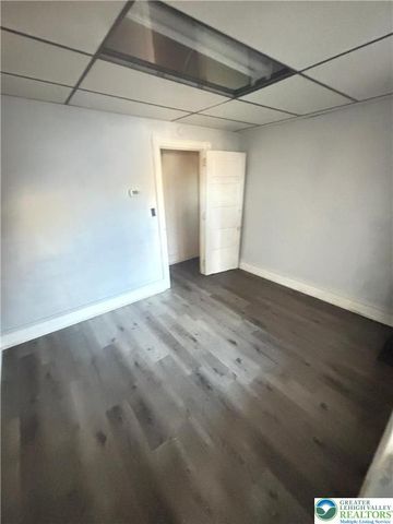 323 8th Street North 2F, Allentown City, PA 18102