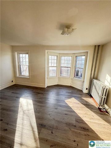 323 8th Street North 2F, Allentown City, PA 18102