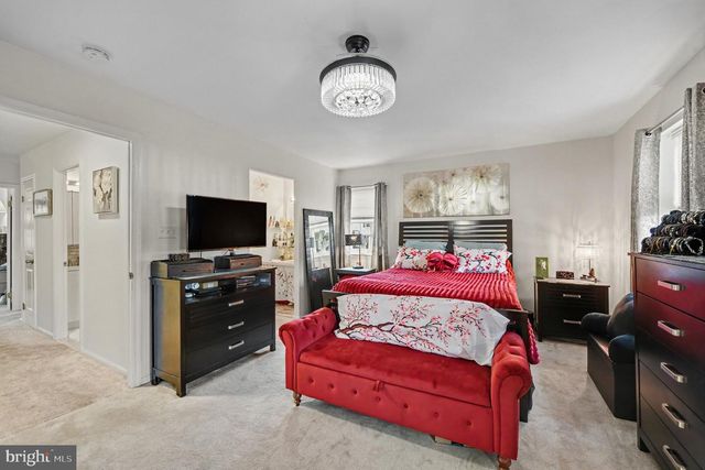 2496 DRAGON CIR, West Norriton, PA 19403