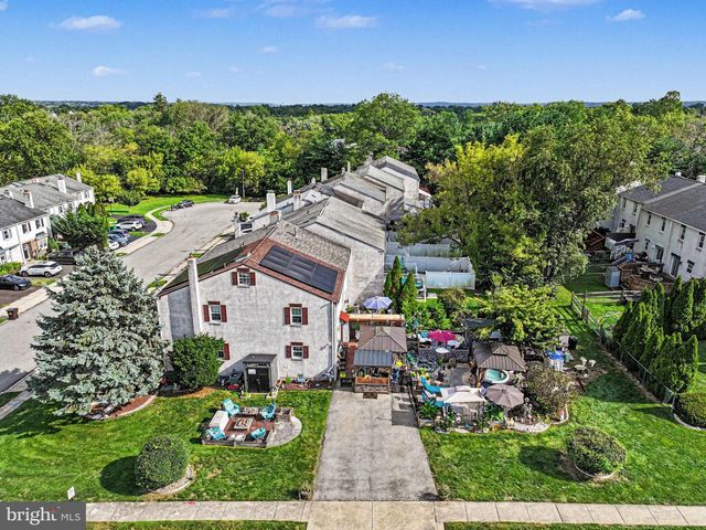 2496 DRAGON CIR, West Norriton, PA 19403