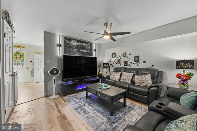 2496 DRAGON CIR, West Norriton, PA 19403