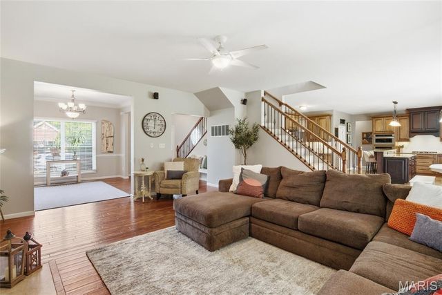 207 Knollhaven Trail, O'fallon, IL 62269