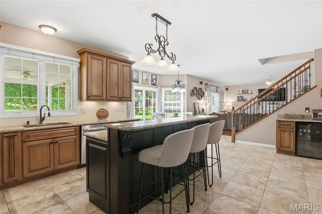 207 Knollhaven Trail, O'fallon, IL 62269