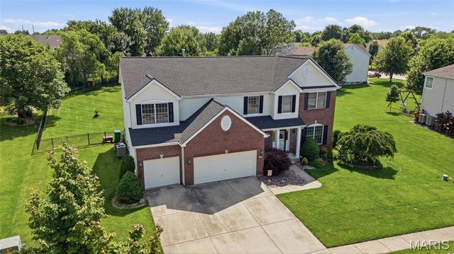 207 Knollhaven Trail, O'fallon, IL 62269