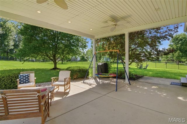 207 Knollhaven Trail, O'fallon, IL 62269