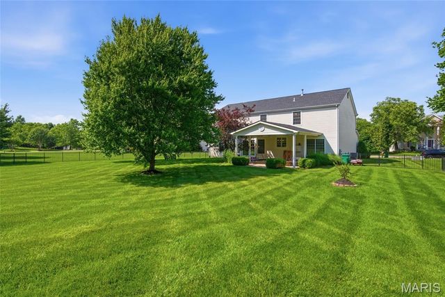 207 Knollhaven Trail, O'fallon, IL 62269