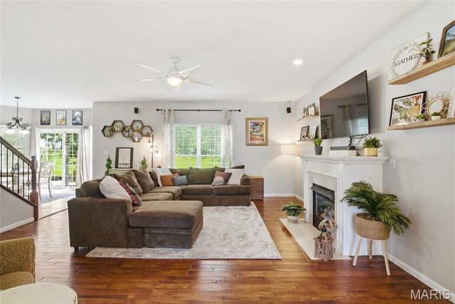 207 Knollhaven Trail, O'fallon, IL 62269