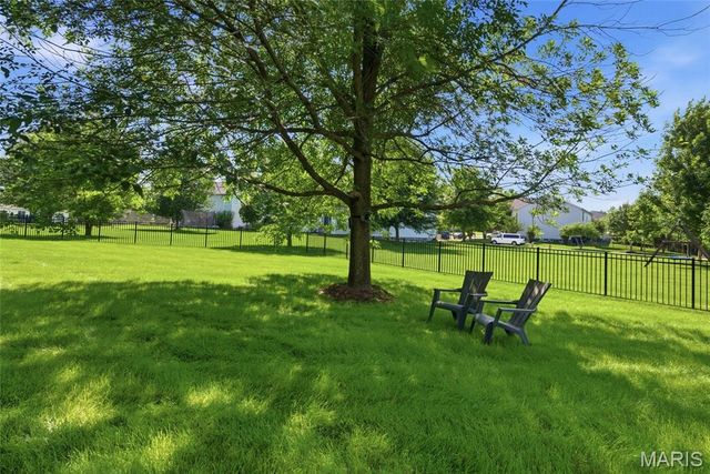 207 Knollhaven Trail, O'fallon, IL 62269