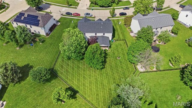 207 Knollhaven Trail, O'fallon, IL 62269