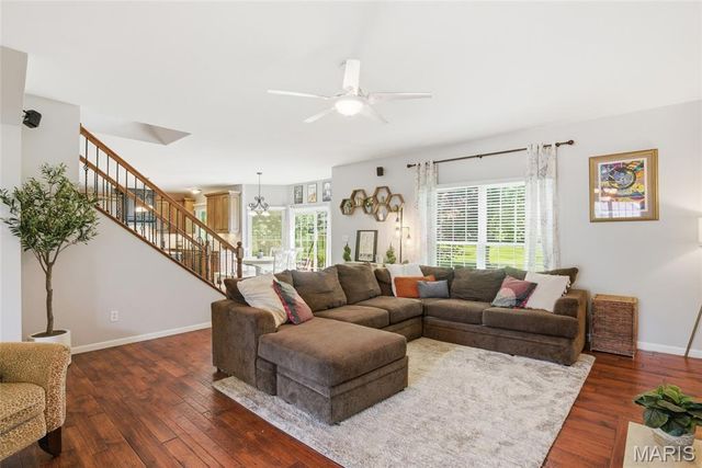 207 Knollhaven Trail, O'fallon, IL 62269