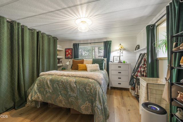 14773 N North Sugar Pine Way, La Pine, OR 97739