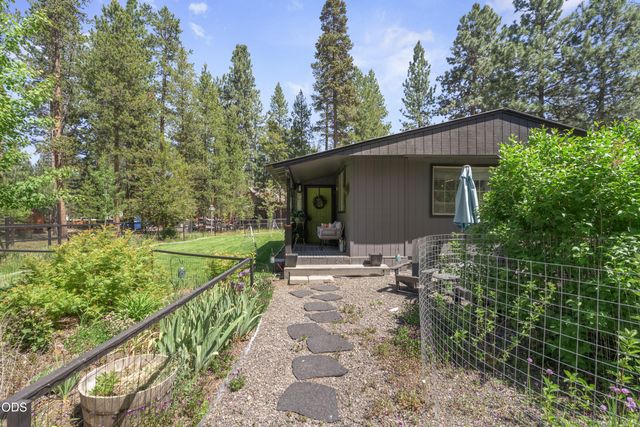 14773 N North Sugar Pine Way, La Pine, OR 97739